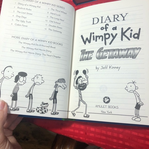 3 Hardback Diary of Wimpy Kid - Picture 4 of 10